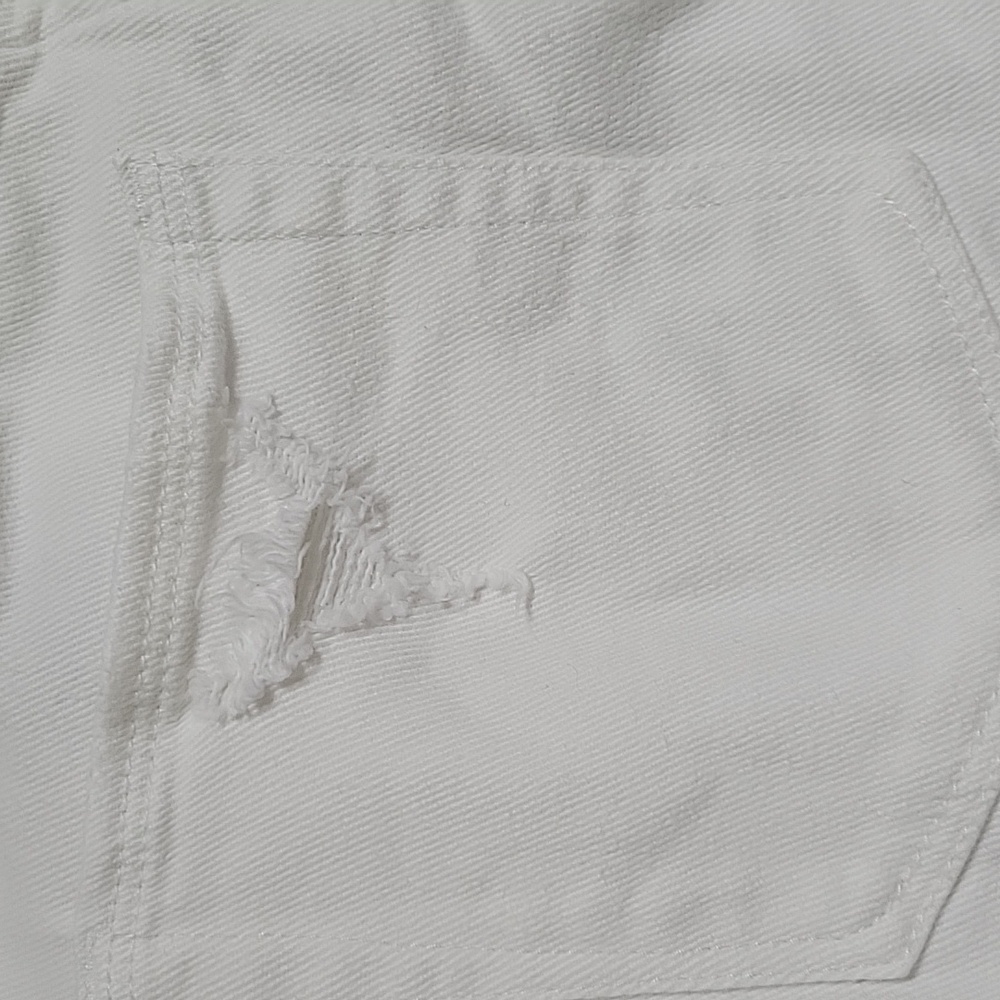 Good American Good Curve White Jeans - Picture 12 of 13